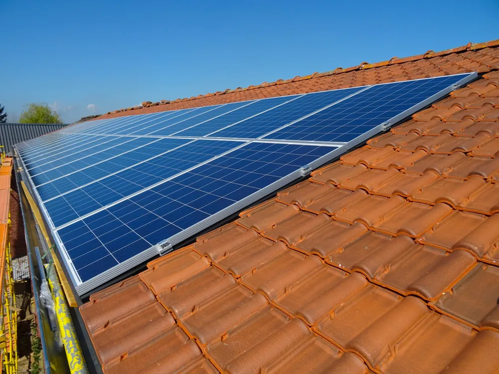 Installation_panneaux_solaires